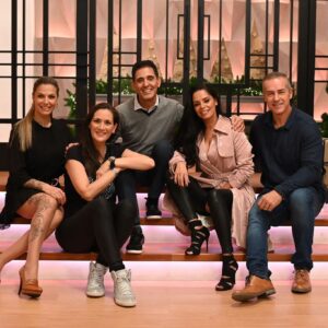 Mónica Sofia Instagram - A recordar os bons tempos do programa "Aí os Homens" no "Estamos em Casa" da @sicoficial
.
@josefigueirasoficial @marta_patricia_pereira @joaquim55guerreiro
