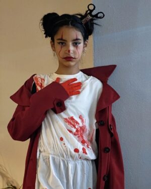 Mónica Sofia Instagram - Halloween time... Who am i?? 
@miafonseca_pt 
.
#miafonseca #youtuber #youtube #influencer #kids #kidsfashion #minifashionista #fashionkids #influencerkids #kidsinfluencer