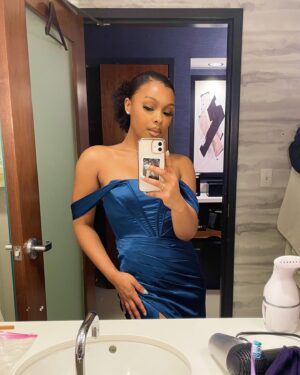 Monique A. Green Instagram - 🌹🌹🌹
