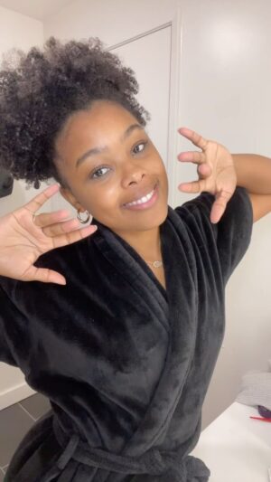 Monique A. Green Instagram - Nighttime skincare routine 😴💄. Thank you @shaydebeauty for sending, my skin looks goodt!! 

#skincare #bedtimeroutine #makeup #beauty #natural #facecare