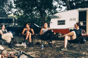 Monique Ganderton Instagram - The most awesome way to kick off Bday week! Camping with some of the most awesome ladies and the ponies! Everyone survived and I’m so grateful for these kinds of adventures. Itching to head out for a longer one! 🙌🔥🐴 Thanks @badbeard for some snaps of us!