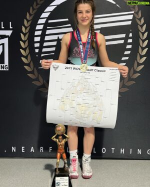 Montana De La Rosa Instagram - Tulsa champ and most outstanding wrestler 😍 @zaylyn.marie way to kickoff wrestling season 🥰 #wrestling #womenswrestling #sistersonthemat