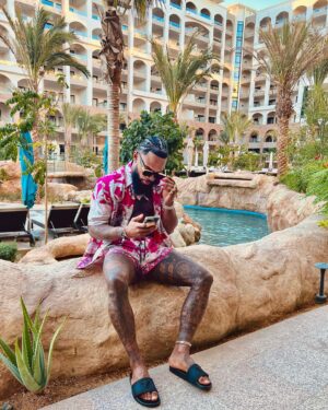 Montana Love Instagram - Blessed To See ANOTHER YEAR.🤲🏽🖤 🎂