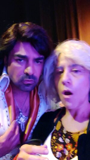 Montserrat Marañon Instagram - Feliz cumpleaños @albertanoficial , celebro tu vida,  que siempre me alegra el corazón. Que vengan más años de compartir risas y complicidad. Te amo y admiro siempre. ❤️❤️❤️❤️