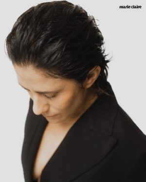 Montserrat Marañon Instagram - Actriz de pasión desbordante que abraza el desafío de ser mujer en este país como una oportunidad de crecimiento. Con convicción, @montserratmaranon sostiene que el feminismo es una búsqueda de equidad que beneficia a todos por igual, y hace un llamado a la sororidad, incitando a la empatía y a la unión entre compañeras para celebrar la diversidad en todas sus formas.

¿Su mejor consejo para las generaciones venideras? Reconocer nuestra valía y ser fieles a lo que dicta el corazón pues, en su experiencia, es la única manera de alcanzar la grandeza que nos ofrece la vida.

El especial de “Todas para una y una para todas” disponible en la edición impresa de este mes o en marieclaire.com.mx

Director Editorial: @gerardangulo
Realización: @sergiovalenzuelach
Fotografía: @jsotofuentes
Maquillaje: @patrickmua10 por @maccosmetics_mex 
Peinado: @bibiana_hair
Asistente de moda: @michortizand @vanecl.__ 
Asistente de fotografía: Manuel Gómez González 
Entrevista: @annabrennda
Texto: @luistellez