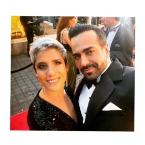 Montserrat Marañon Instagram - ¿Y cómo te la pasaste en @losmetromx ?
Llegué con mi Flaquita  y desde que llegamos empezamos el jajaja. No paramos de abrazar a gente que amamos y fue muy emocionante reencontrarnos después de un año tan duro. Fue precioso celebrar y admirar el talento de tanta gente tan chipocluda. 
Qué bonito es el Teatro, qué bonita familia. 
Gracias @escenosergio
@garza_alardin_mariana  por invitarnos a su fiesta  taaaan perfecta y divertida!!! 
Me faltaron fotos de muchos amores, pero aquí hay una probadita.
@yuririadelvalle  @alanestrada @alonso_i @reginablandon @albertanoficial @elmacacoficial @laleonaconchi @mariapenella @oswoferrer @diegodelriog