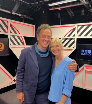 Monty Don Instagram - Loved my evening tonight with the fabulous @jowhiley