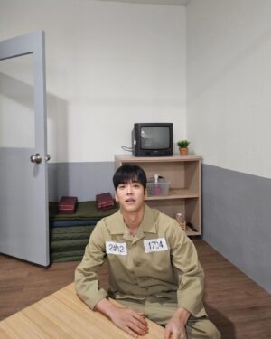 Moon Ji-hoo Instagram - 여러분 전 잘 지내요ㅎㅎ
전 여기서도 세번째 결혼은 빼먹지않고 본답니다
오늘 그렇게 재밌다는데 빨리 보러와요
#MBC #세번째결혼 오후 7시 5분