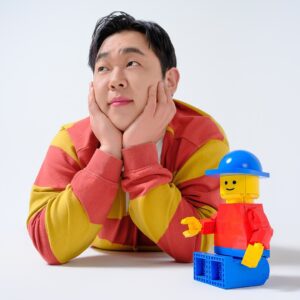 Moon Sang-hoon Instagram - 나 어린 시절 엄마 아빠한테 레고 사달라고 조를 때 나 앞으로 레고 모델 될 수도 있다고 말할 걸~ 참 인생 몰라 그때도 몰랐고 앞으로도 그럴 것 같아 나 레고 모델이야 ❤️‍🔥☺️🫣
