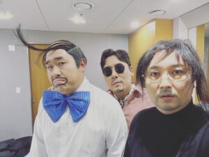 Moon Se-yoon Instagram - 어버버버~합체👍
#코빅 #고인물 #어버버버
