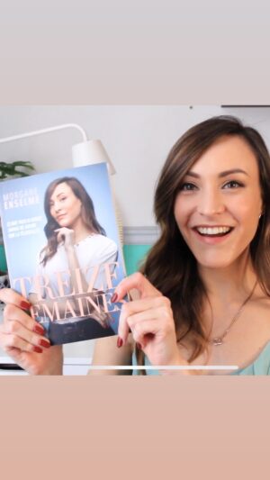 Morgane Enselme Instagram - Ça fait un an que j’attends ce moment et on y est. Mon livre "Treize Semaines" est dispo dans TOUTE LA FRANCEEE 🤩
✘ Points de vente : https://cutt.ly/NyQP5VV 
Au fil de ses 248 pages, je reviens sur les coulisses de la téléréalité. Sur cette experience bouleversante à plein de niveaux qui a marqué ma vie. Si vous avez suivi ma saison ou d'autres saisons, ce livre vous donnera accès à la partie de la téléréalité que vous ne voyez jamais, mais qui existe, dans l'ombre.

Je vous donne toutes les infos sur les points de vente, le contenu, les réactions des anciens candidats et je vous annonce des séances de dédicaces en vidéo.

Je suis heureuse de pouvoir enfin partager le livre avec vous et j’espère qu’il vous plaira :)