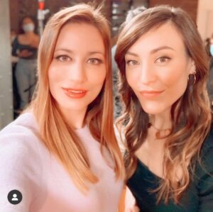 Morgane Enselme Instagram - J-1 ! Dès demain à 18h retrouvez la vidéo de l’émission Etiquette sur @francetvslash à laquelle j’ai participé 😁 Nous étions 7 anciens candidats de téléréalité, discutant sans limites, sans jugement, hyper honnêtement, et c’était TOP ! @jp.lacoste @jeremyamelin @jennyferchachat @elodie_mapr4_ @mathieu.et.alexandre @antoinegoretti 🙌. On a parlé des clichés et coulisses de la téléréalité et il y a quelques gros dossiers qui ont fuités sur PLUSIEURS émissions (Star Ac, La Villa, etc…). Les langues commencent à se délier sur le milieu et il était temps. Juste pour que les gens soient plus lucides sur ces émissions et ne se fassent pas avoir sur certains trucs présentés comme la “réalité”. C’est un business avant tout et pour l’argent, certains sont prêts à aller très loin.
#francetvslash #etiquette #tvrealite #telerealite #secretstory #mapr #staracademy #lvdcb //

D-1! The video of a debate I was invited to join for @francetvslash about reality TV will be posted tomorrow at 6pm in Europe. We were 7 former reality TV contestants, debating without NDAs holding us back… And it was niceee. It will be only in French but Youtube might have some automatic captions available. ✨Tongues are setting themselves free about this industry and it was about time. Just to avoid people getting tricked by these shows and believing into certain things presented as “reality”. It’s a business above all and for money, people are ready to go very far.