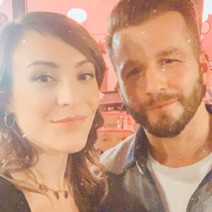 Morgane Enselme Instagram - J-1 ! Dès demain à 18h retrouvez la vidéo de l’émission Etiquette sur @francetvslash à laquelle j’ai participé 😁 Nous étions 7 anciens candidats de téléréalité, discutant sans limites, sans jugement, hyper honnêtement, et c’était TOP ! @jp.lacoste @jeremyamelin @jennyferchachat @elodie_mapr4_ @mathieu.et.alexandre @antoinegoretti 🙌. On a parlé des clichés et coulisses de la téléréalité et il y a quelques gros dossiers qui ont fuités sur PLUSIEURS émissions (Star Ac, La Villa, etc…). Les langues commencent à se délier sur le milieu et il était temps. Juste pour que les gens soient plus lucides sur ces émissions et ne se fassent pas avoir sur certains trucs présentés comme la “réalité”. C’est un business avant tout et pour l’argent, certains sont prêts à aller très loin.
#francetvslash #etiquette #tvrealite #telerealite #secretstory #mapr #staracademy #lvdcb //

D-1! The video of a debate I was invited to join for @francetvslash about reality TV will be posted tomorrow at 6pm in Europe. We were 7 former reality TV contestants, debating without NDAs holding us back… And it was niceee. It will be only in French but Youtube might have some automatic captions available. ✨Tongues are setting themselves free about this industry and it was about time. Just to avoid people getting tricked by these shows and believing into certain things presented as “reality”. It’s a business above all and for money, people are ready to go very far.