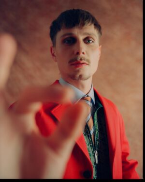 Moritz Jahn Instagram - Where's the fire, what's the hurry about? 🥀

Shooting with @__marcodistefano ♥️👌

Styling @_louisemcilroy / HMU @niemandswasser.mua / Assistant @genesiobat / Background by @ninamarlena & Philippe Rebosz / Lab @safelightberlin
