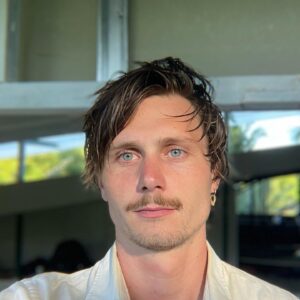 Moritz Jahn Instagram - Immer mehr Tier- und Pflanzenarten stehen auf der Roten Liste bedrohter Arten❗️🐾❗️

Die Artenkrise betrifft unsere gesamte Lebenswelt. 🌅🌄🌅 Nur mit Schutzgebieten, in denen die Natur sich erholen kann, können wir das massenhafte Artensterben verhindern. 
🌿🌿🦋🪼🪼🦋🌿🌿

Unterschreibe für mehr Artenschutz auf greenpeace.de/artenschutz 🐚

@greenpeace.de 🩵💙💚 #MenschheitAufDieRoteListe
#greenpeace #Artenschutz #Wälder #Meere #Artenvielfalt
#Biodiversitätskrise