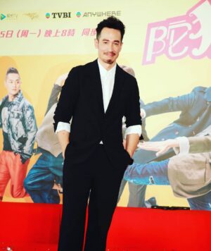 Moses Chan Instagram - #陀槍師姐2021#
Wardrobe: Theory