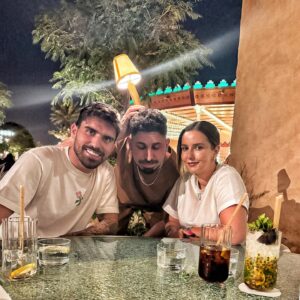MoveMind Instagram - Chilling with my friends 💙 
foi uma semana a fazer de vela 🕯️ 
Obrigado por tudo 👊👊 @rubendsneves @deboralourenco23