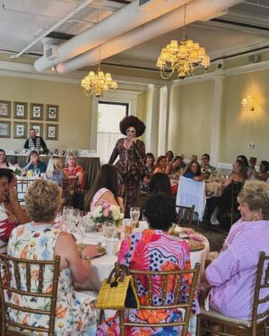 Mrs. Kasha Davis Instagram - That’s right! I’m available for Bridal showers and other events! #workhorsequeen ✨💋

Congratulations to the lovely couple! 

#fun #dragqueen #bridalshower #mrskashadavis #goodtime #scrantonpa