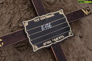 Mstyslav Chernov Instagram - Bucha’s name has come to evoke savagery by Moscow’s military since its full-scale invasion of Ukraine began in February 2022.

Ukrainian troops who retook the town near Kyiv found the bodies of men, women and children on the streets, in yards and homes, and in mass graves.

Many showed signs of torture.

Photo by @mstyslav.chernov 

#Ukraine #russia #invasion #war #warcrimes #bucha #documentaryphotography #photography #news