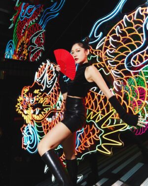 Mu Tung Chi Instagram - 新年快樂🧨小龍女來拜年❤️‍🔥🐲🐉