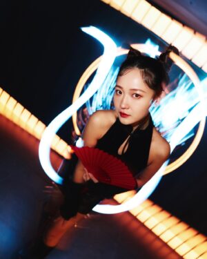 Mu Tung Chi Instagram - 新年快樂🧨小龍女來拜年❤️‍🔥🐲🐉