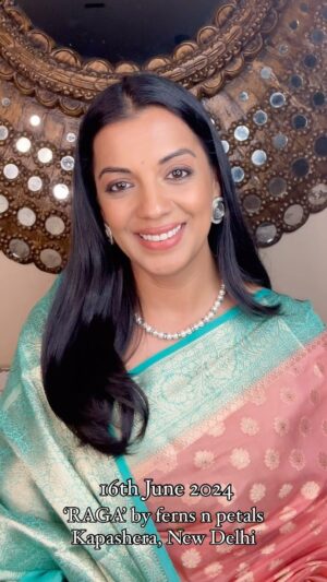 Mugdha Godse Instagram - With The Divine Grace of our Beloved Master Shri Tarneiv ji’s Grace we are inviting you ❤️🌹🙏🏽

Join us for ‘Vandana’ on 16th June 24’ Sunday 

6pm onwards… 

Venue: ‘Raga’ by Ferns n Petals 
Kapashera New Delhi

#tarneivji #grace #krsnavandana #gratitude #love #blessings #divine