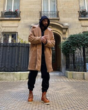 Mujdat Saglam Instagram - « Soyez prêt à être rejeté, si vous refusez d’être manipulé »