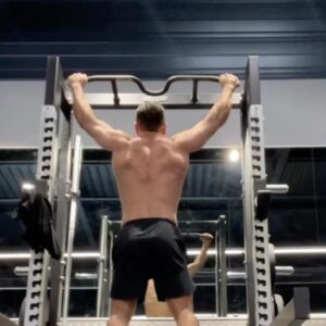 Mujdat Saglam Instagram - Objectif 90kg mais bien sec ! Et vous quel est votre objectif ? 

#travel