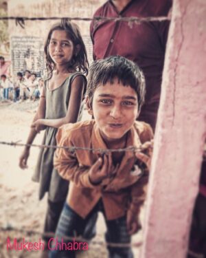 Mukesh Chhabra Instagram - 📸 me trying 😊❤️ #iphone