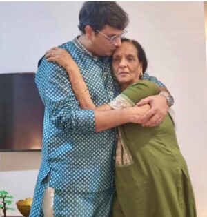 Mukesh Chhabra Instagram - #Happymothersday ❤️ This first Mother's Day without you ❤️