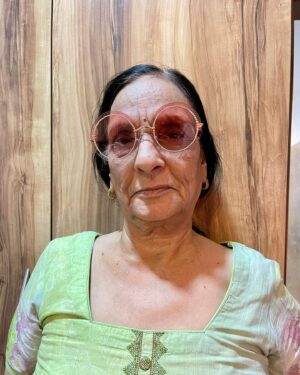 Mukesh Chhabra Instagram - Good bye माँ 🙏❤️ The last words my mother said to me before she left us forever was 'I love you'.
These were probably her first words to me too.
I woke up this morning looking for her until I realised the reality of things.
How I wish you were still here Maa, I hope you're living the best life wherever you are, happy, safe, content and eating the sweetest things that you liked so much. You've always been the main and only woman in my life. And you've left me here alone now without your presence. I know you were really fighting and trying to get better for us ❤️🙏 Everything you always did was for us. 
Mumbai City, our home and my life is never going to be the same without you. And I really want to say this to you  कुछ गलती हुई हो तू मुझे माफ़ कर देना माँ ❤️🙏 और हाँ I love you too ❤️🙏 ❤️ keep smiling 🙂