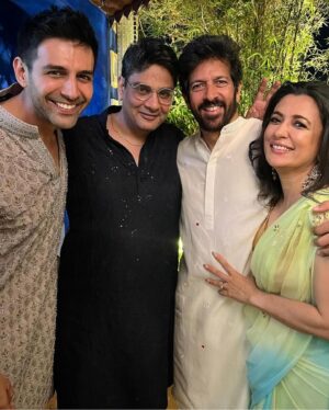 Mukesh Chhabra Instagram - Diwali 2023 ❤️🙏🪔🧿 #home #family