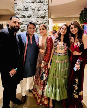 Mukesh Chhabra Instagram - Diwali 2023 ❤️🙏🪔🧿 #home #family