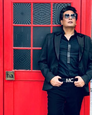 Mukesh Chhabra Instagram - Back with belt 🤪 mere Sunday 😜😎
