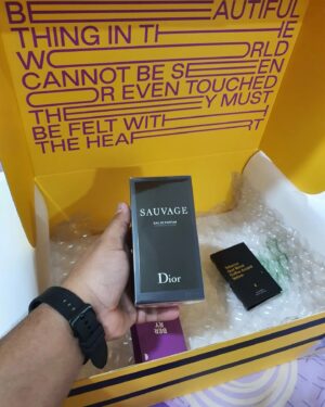 Muneer Lyati Instagram - @goldenscentcom 
يعطيكم العافيه بصراحه مع ان اسعاركم شوي مرتفعه لكن انبهرت من البكج العطور والهدايا رائعه جدا احلى تجربة معاكم ودايم انشاء الله .
#goldenscentcom #goldenscent #muneer_lyati #muneerlyati #gvirus911 #perfumes #عطور
#عطورات #عطورات_فرنسية #عطورات_اصلية #عطوراتي #عطورات_ماركة 
https://instagram.com/goldenscentcom?igshid=YmMyMTA2M2Y=