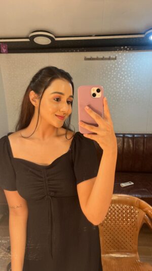 Munira Kudrati Instagram - 🤗
.
.
.
.
.
.
.
.
.
.
#réel #reelsinstagram #reels #transitions #explore #explorepage #❤️