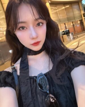 Murase Sae Instagram - #dailylook 🐈‍⬛💐🤍