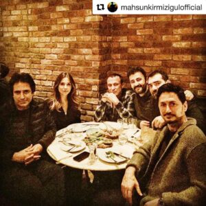 Murat Han Instagram - #Repost @mahsunkirmizigulofficial (@get_repost)
・・・
Beyoğlu’n da İstanbul’un en iyi mezelerinin olduğu mekandayız. Mila da muhteşem lezzet.