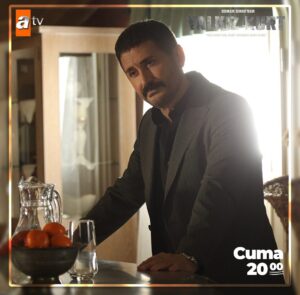 Murat Han Instagram - Cuma 20:00 da #atv #yalnızkurt #doğansakınmaz ne yapsın? Yorumlar..