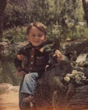 Murat Han Instagram - O zamanlar daha iyi poz verirmisim :) 6 yasindayken ben #tbt