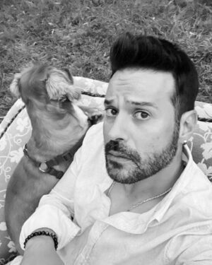 Murat Tavlı Instagram - Bi köpek gördüm sanki👀🐶❤️

#murattavli #istanbul #photography #photooftheday #dog