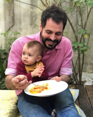 Murilo Meola Instagram - 01 ano e 02 dias. Postagem com 02 dias de atraso pelo excesso de dedicação na festa junina privada, mordidas repetidas vezes e comemoração dupla ❤️ só pra dizer que amo te amar!