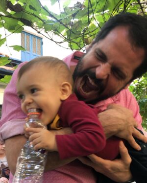 Murilo Meola Instagram - 01 ano e 02 dias. Postagem com 02 dias de atraso pelo excesso de dedicação na festa junina privada, mordidas repetidas vezes e comemoração dupla ❤️ só pra dizer que amo te amar!