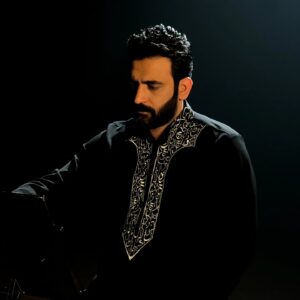 Mustafa Al rubayie Instagram - - 🎶 
من كواليس اغنية  #قلبي_يحدثني 

#مصطفى_الربيعي #قلبي_يحدثني
