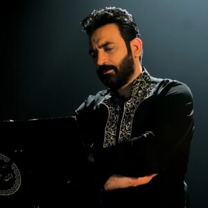 Mustafa Al rubayie Instagram - - 🎶 
من كواليس اغنية  #قلبي_يحدثني 

#مصطفى_الربيعي #قلبي_يحدثني