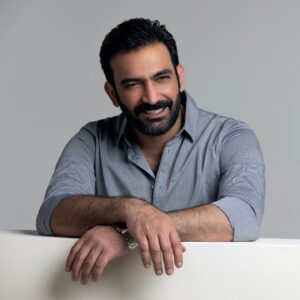 Mustafa Al rubayie Instagram - جمهورنا الغالي 
نعتذر عن ايقاف العمل في اليوتيوب 
بسبب تعديل فني بسيط 

#مصطفى_الربيعي