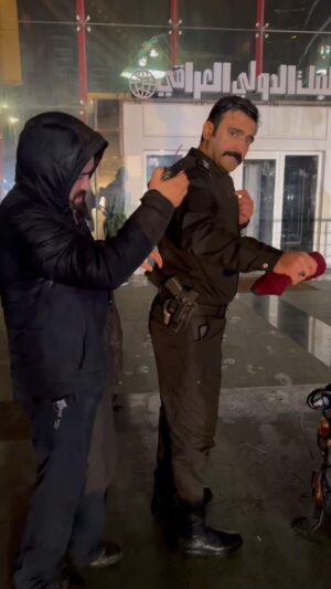 Mustafa Al rubayie Instagram - '
#من_كواليس_مسلسل_اقتحام 🥶🌧️
@sharqiyatv 
@1001.stream 
@zahra_ben_mime 

Edit video @hayawee_ibrahim 

تُعرض يومياً على شاشة قناة الشرقية ومنصة 1001