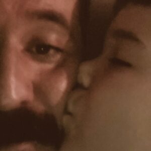 Mustafa Üstündağ Instagram - Şükür olsun rabbime.
Yüce Allah yeryüzünde cennet meyvasını tattırdı. Rabbim dileyen herkese nasip etsin inşallah.