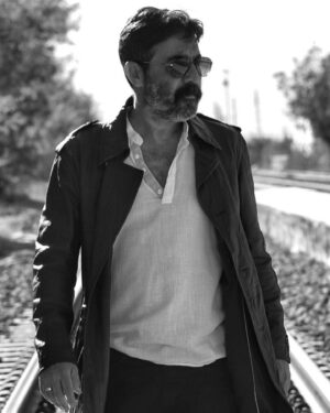 Mustafa Üstündağ Instagram - @laureneyewear  Bu fotoğrafı çeken arkadaşım Merve’ye çok teşekkür ederim