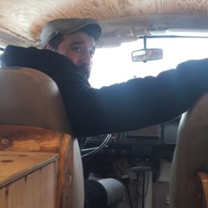Mustafa Üstündağ Instagram - Şimdi yollar düşünsün;
Alem duruşuna yollar gidişine hayran
@tarikirmk